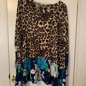 Cheetah print with navy floral flowy top